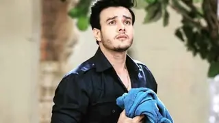 'Patiala Babes' Fame Aniruddh Dave On How He Opts For Breathing Exercises To Beat Stress Thumbnail