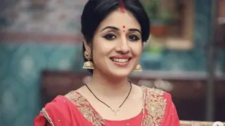 "It was a conscious decision to take up the role of 'Maa Vaishnodevi'" - Paridhi Sharma thumbnail