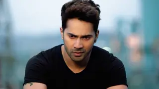 Varun Dhawan Goes Out of His Way; Extends Help Yet Again, this time to Dancers Thumbnail