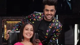 Neha Kakkar Resumes shooting as she appears on the sets of 'Sa Re Ga Ma Pa'; Maniesh Paul shares that they had a good time! Thumbnail