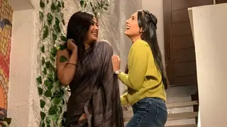 Anjali Tatrari talks about how she prepared for the intense showdown scene between Niya and Guneet in Mere Dad Ki Dulhan Thumbnail