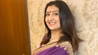 Juhi Parmar shares a hilarious incident about a 'Mistaken Identity' on the sets of Shani!  Thumbnail