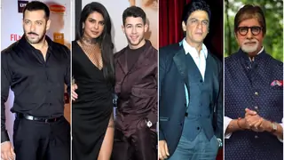 Priyanka, Salman, Shah Rukh, Amitabh and many more celebrate Virtual Eid as they share wishes and love on social media! Thumbnail