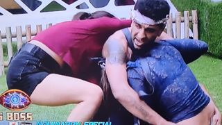 BB 14: Contestants Get Wild & Violent in Immunity Task