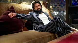 Yash achieved the dream of making the franchise larger than life; Sources say KGF 1 has been a passion project for Yash  Thumbnail