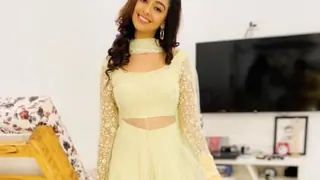 Mugdha Chapekar aka Prachi from Kumkum Bhagya puts on her chef’s hat once again Thumbnail