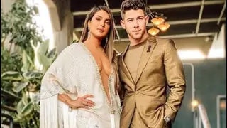 Priyanka Chopra opens up about Moving in with hubby Nick Jonas amid coronavirus scare! Thumbnail