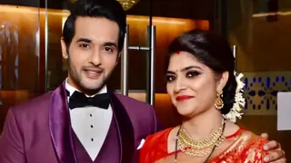 Aakash Talwar says ''This is our first Karwa Chauth and I want to do the best I can for Madhvi'' Thumbnail