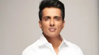 Sonu Sood on a college's Education Department being named after him! Thumbnail