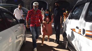 Bharti Singh and Haarsh Limbachiyaa arrive at the NCB office Thumbnail