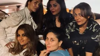 Pregnant Kareena Kapoor Khan enjoys night out with Malaika Arora, Amrita Arora Thumbnail