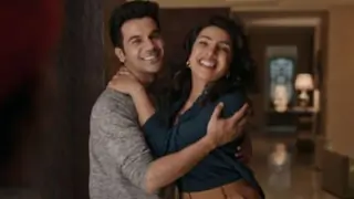 Rajkummar Rao is in awe of Priyanka Chopra; calls her a “chilled out person”! Thumbnail