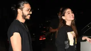 Alaya F steps out for a dinner date with rumoured boyfriend Aaishvary Thackeray Thumbnail