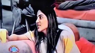 BB 14: Nikki continues to willingly have her team lose the task; Devoleena clashes Thumbnail