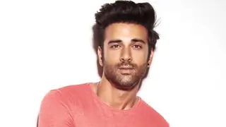 Video: Pulkit Samrat makes special request as 100% occupancy allowed in movie theatres    Thumbnail