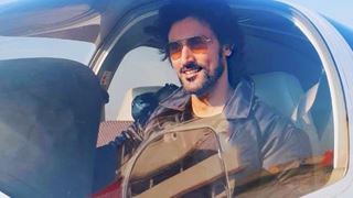 Kunal Kapoor took the risk, Reveals flying an aircraft by himself amid heavy lockdown Thumbnail