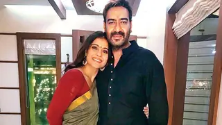 Kajol pens a witty birthday wish for hubby Ajay Devgn as he enjoys a working birthday; says “Happy Birthday... today and always” Thumbnail