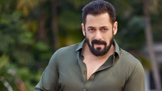 Salman Khan to watch his entire film for the first time; Reports say, “He plans to catch Radhe with his entire family on Eid” Thumbnail