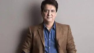 Sajid Nadiadwala arranges vaccination for crews of Bachchan Pandey, Heropanti 2, Kabhi Eid Kabhi Diwali, more! Thumbnail