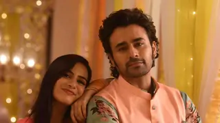Someone is trying to frame him: Brahmrakshas 2 co-actress Nikki Sharma on rape charges against Pearl V Puri Thumbnail