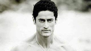 Mohit Raina files a case against Sara Sharma & four others for extortion