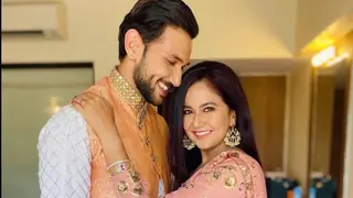 Roopal Tyagi & Amitt Singh talk about their off-screen chemistry & initial notion thumbnail