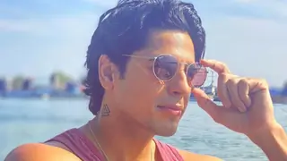 Sidharth Malhotra resumes shooting for ‘Thank God’: “It's been a long wait” Thumbnail