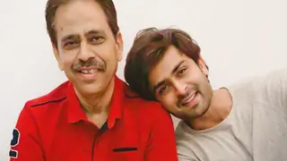 Shoaib Ibrahim and Dipika Kakar urge fans to pray for the former's father as he is admitted to the ICU Thumbnail