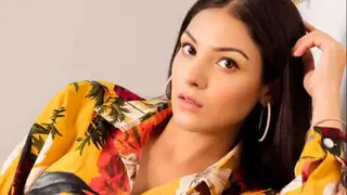 Choti Sarrdaarni: After Ishk Par Zor Nahi, Neha Sarna to play grey shade character once again thumbnail