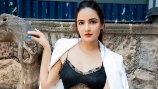 Do you know how actor Jasmin Bhasin got her first name? Thumbnail