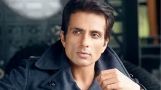 Raid at Sonu Sood's 6 properties; Actor in trouble Thumbnail