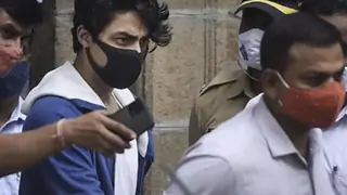 Aryan Khan's bail hearing moved to October 13 in drugs case Thumbnail