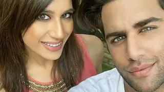 Rajiv Adatia's sister Deepa misses him on Bhaidooj, says 'He is doing really well in Bigg Boss' Thumbnail