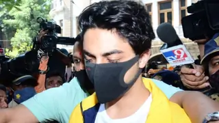 Aryan Khan skips Special Investigation Team's summon Thumbnail