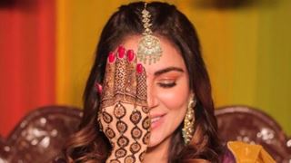 Shraddha Arya looks elegant at her mehendi ceremony; flaunts her engagement ring