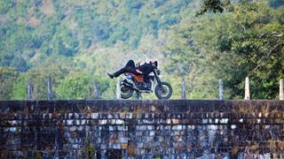 Ahan Shetty pulls off stunts on dangerous ghats, despite multiple injuries for Tadap!