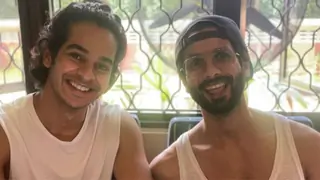 Shahid Kapoor goes clean shave, brother Ishaan Khatter has a the most hilarious reaction Thumbnail