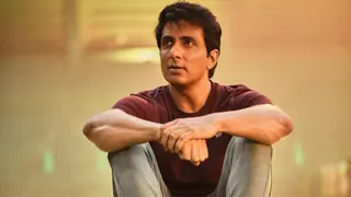 Sonu Sood: I am happy that through the pandemic, I could touch thousands of souls Thumbnail