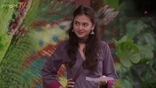 Bigg Boss 15: Tejasswi Prakash wins last Ticket to finale task Thumbnail