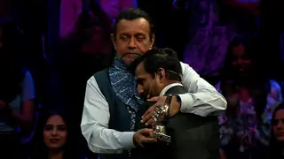 Mithun Chakraborty recalls his struggling days on COLORS' 'Hunarbaaz - Desk Ki Shaan' Thumbnail