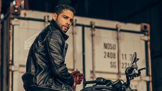 This is how Siddhant Chaturvedi groomed himself for his character Zain in 'Gehraiyaan' Thumbnail