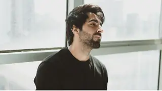 Ayushmann Khurrana shares shooting glimpses from 'An Action Hero' on social media Thumbnail