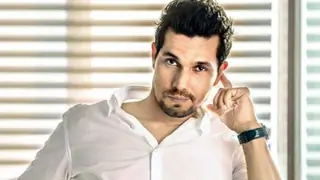 Randeep Hooda dons Punjabi look as he gears up for Netflix's revenge drama CAT Thumbnail