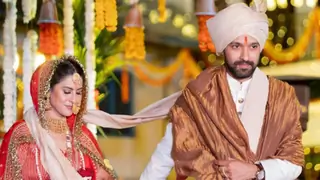 Sheetal Thakur changes profile name on social media after marriage to actor Vikrant Massey  thumbnail