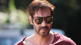 Ajay Devgn starts shooting for Kaithi's Hindi remake 'Bholaa' Thumbnail