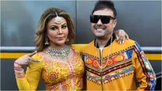 Rakhi Sawant and Ritesh's separation turns ugly; Ritesh puts across a warning for Rakhi Thumbnail