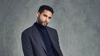 Siddhant Chaturvedi takes Bachchhan Paandey's Bewafa challenge on the sets of Yudhra