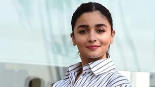 Alia Bhatt and fans scream out RRR while she shoots for Brahmastra with Ranbir Kapoor