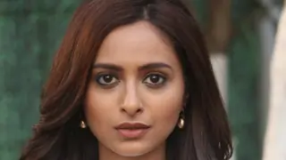 'Yeh Rishta Kya Kehlata Hai': Akshara slaps Aarohi  Thumbnail