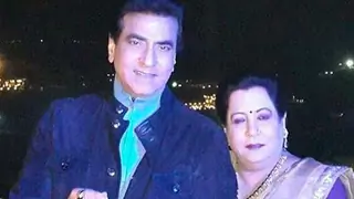 Jeetendra recalls escaping a fatal plane crash Thumbnail